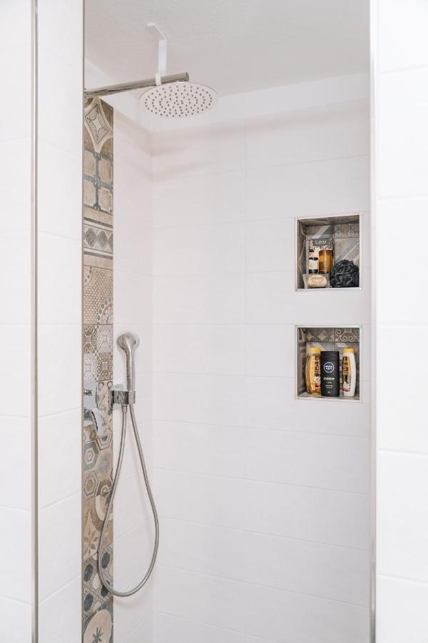 Apartma Ob Stari Murvi, Sežana Buitenkant foto