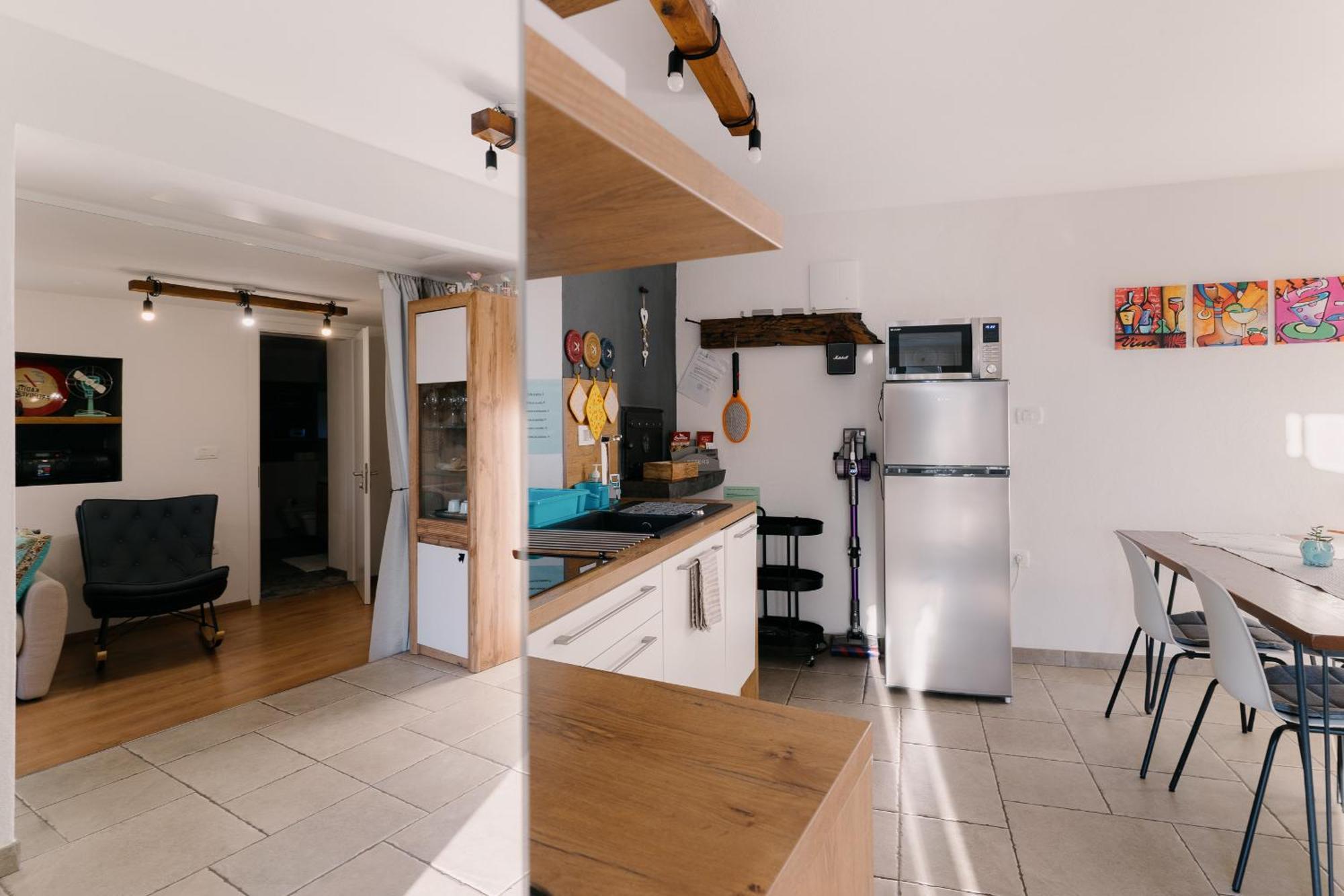 Apartma Ob Stari Murvi, Sežana Buitenkant foto